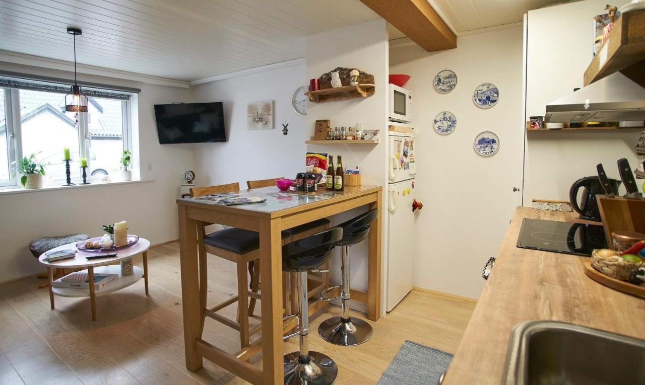 Romantic Klaksvik Apartment Buitenkant foto